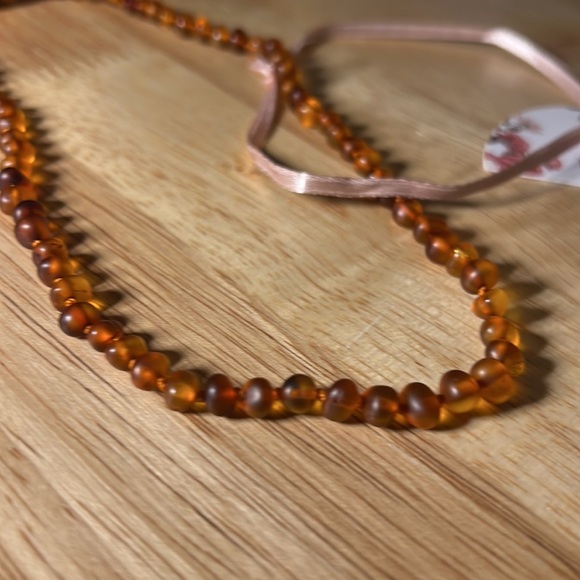 NEW Baby or Young person Amber necklace - Picture 2 of 2
